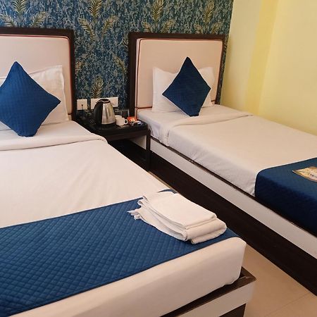 Hotel Janki International Sigra 2 Km From Kashi Vishwanath Temple Bénarès Extérieur photo